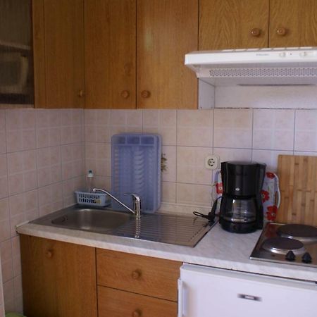 Apartments Nikola Krk Town Bagian luar foto